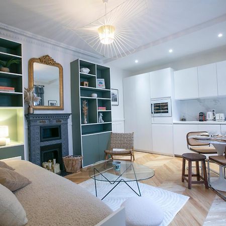 פריז Lovely Apartment Near By Eiffel Tower - V90 מראה חיצוני תמונה