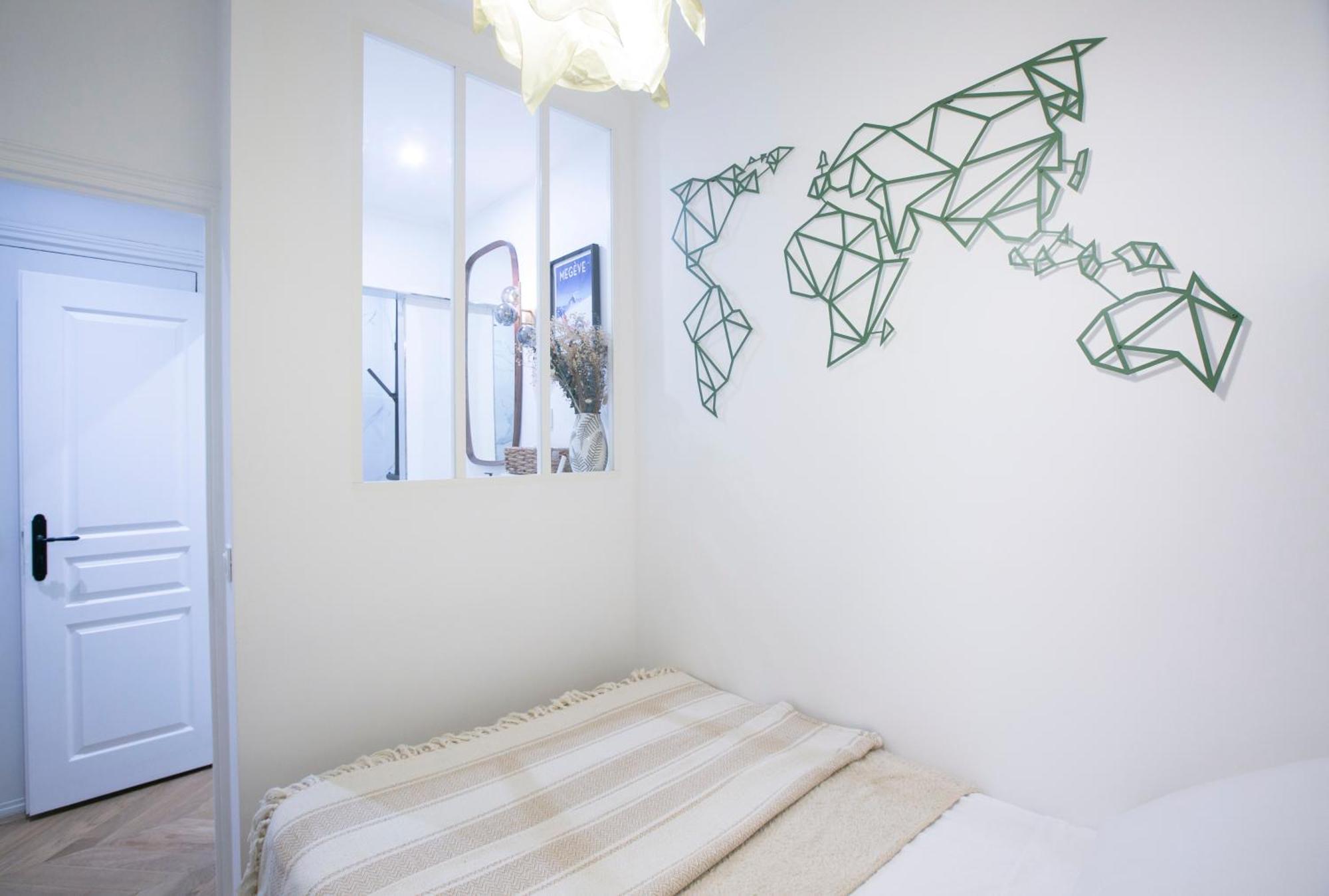 פריז Lovely Apartment Near By Eiffel Tower - V90 מראה חיצוני תמונה